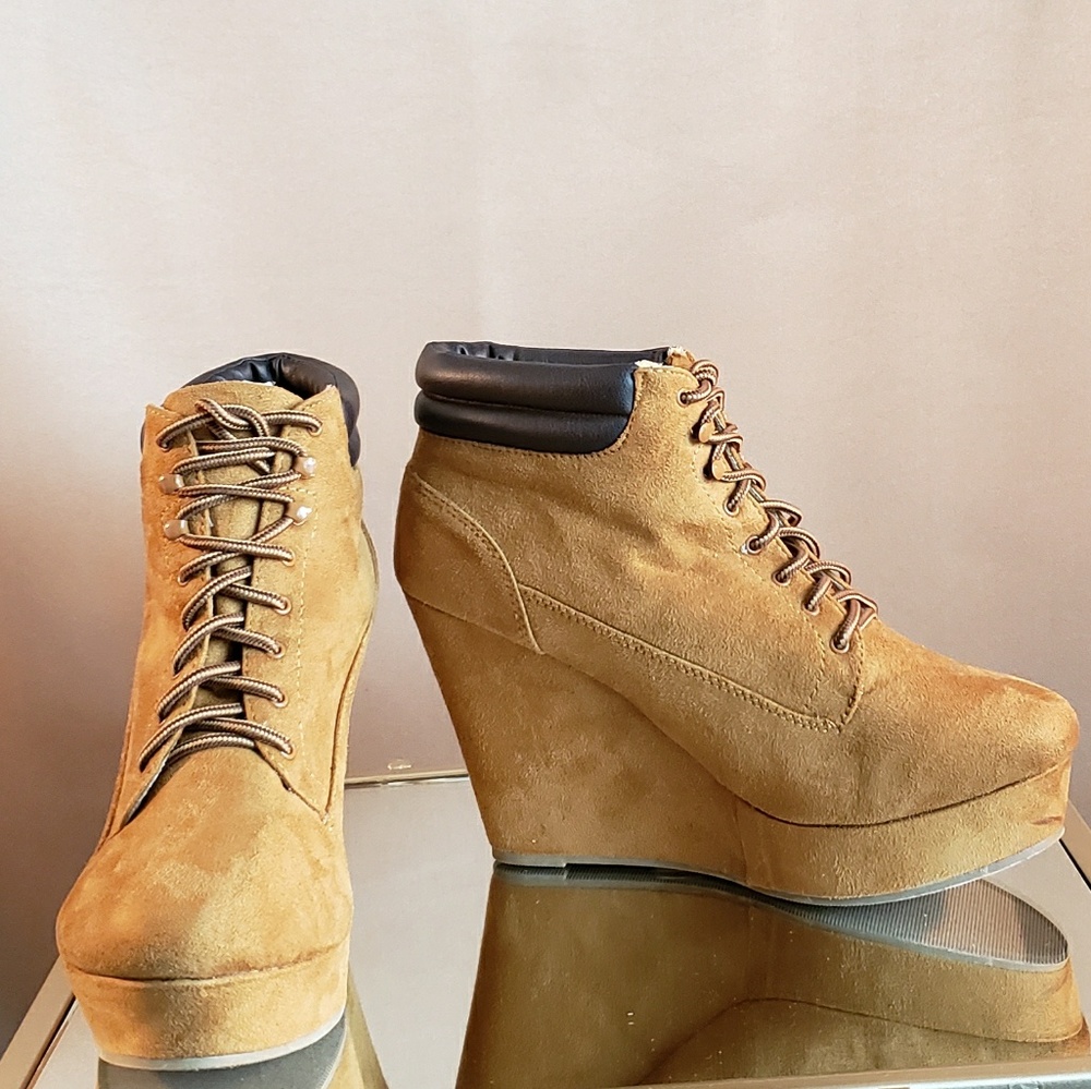 Wedged booties
